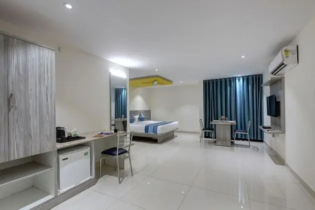 Deluxe Tek Büyük Yataklı Oda, 1 En Büyük (King) Boy Yatak, Engellilere Uygun, Executive Katı