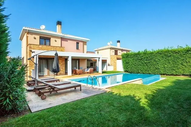 Superior Villa, 4 Yatak Odası, Kişiye Özel Havuzlu