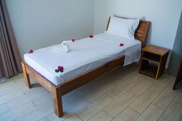 Standard Oda, Göl Manzaralı