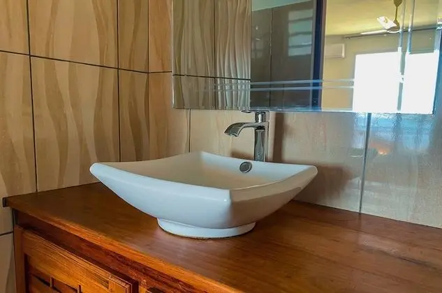 Standard Oda, Göl Manzaralı