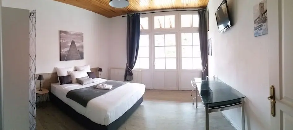 Comfort Tek Büyük Yataklı Oda, Teras, Zemin Kat