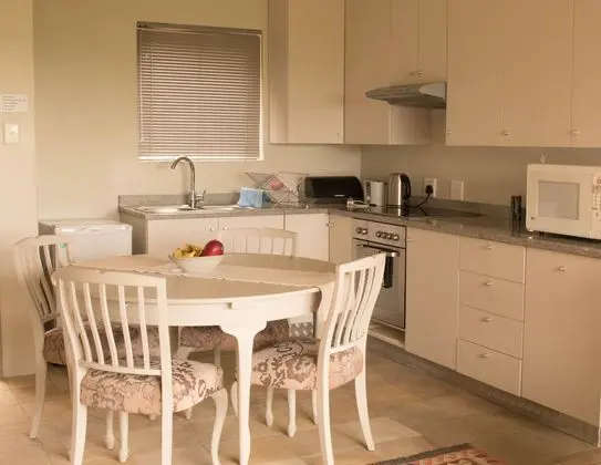 Executive Apart Daire, 1 Büyük (Queen) Boy Yatak, Sigara İçilmez, Şehir Manzaralı
