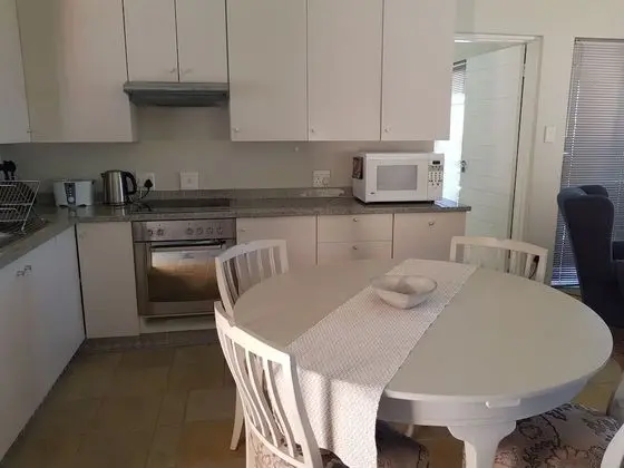 Executive Apart Daire, 1 Büyük (Queen) Boy Yatak, Sigara İçilmez, Şehir Manzaralı