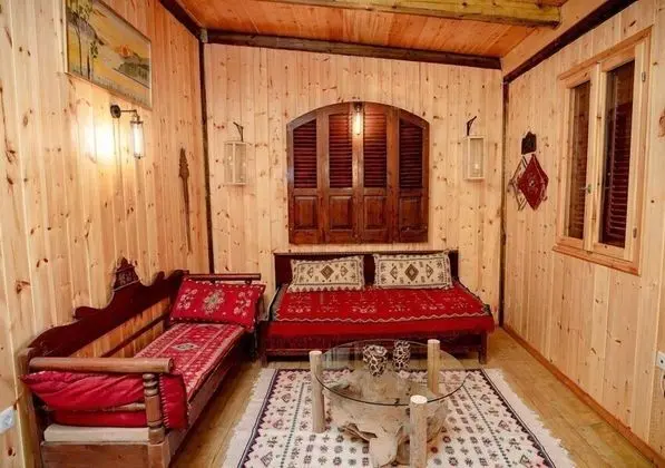 Deluxe Ağaç Ev, 2 Yatak Odası (Barba Thanasis)