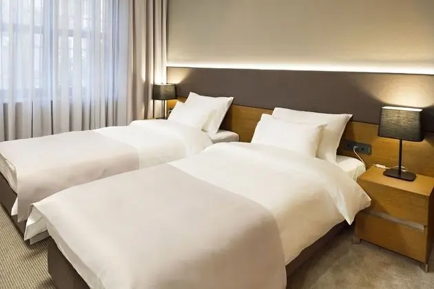 Deluxe Tek Büyük veya İki Ayrı Yataklı Oda, 1 Yatak Odası, Avlu Manzaralı