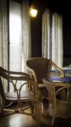 Villa, Havuz Kenarı