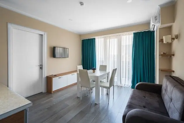 Deluxe Tek Büyük Yataklı Oda, Deniz Manzaralı