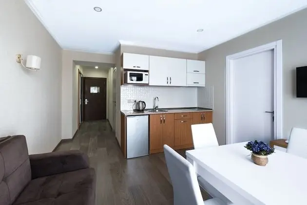 Deluxe Tek Büyük Yataklı Oda, Deniz Manzaralı