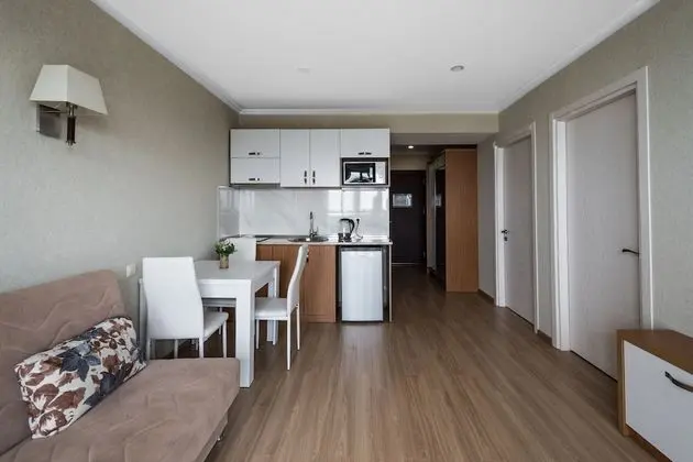 Deluxe Tek Büyük Yataklı Oda, Deniz Manzaralı