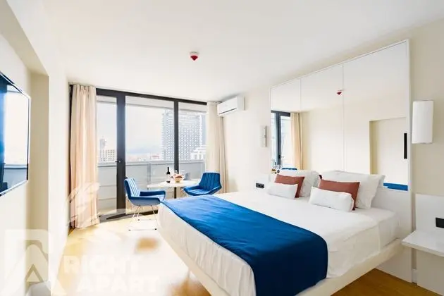 Studio Apartment with Sea View