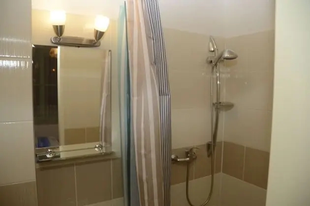 Double Room with Extra Bed, Private Bathroom