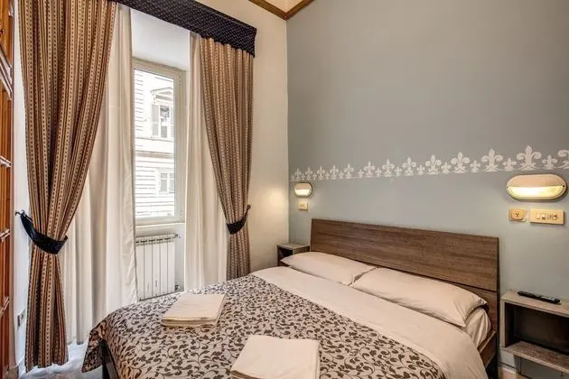 Tek Büyük veya İki Ayrı Yataklı Oda