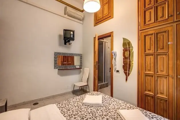 Tek Büyük veya İki Ayrı Yataklı Oda