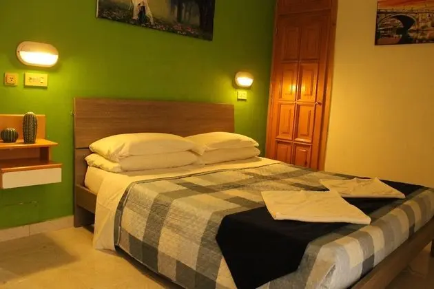 Tek Büyük veya İki Ayrı Yataklı Oda