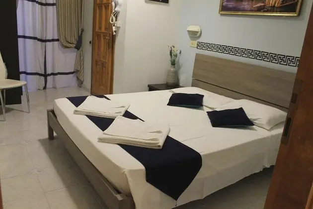 Tek Büyük veya İki Ayrı Yataklı Oda