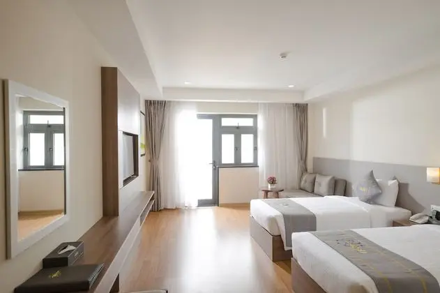 Senior Oda, Şehir Manzaralı (Deluxe)