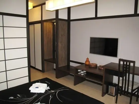 Design Tek Büyük veya İki Ayrı Yataklı Oda