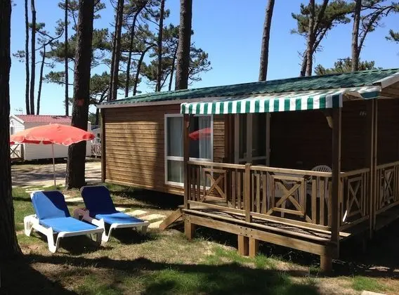 Bungalov, 2 Yatak Odası (Loggia)