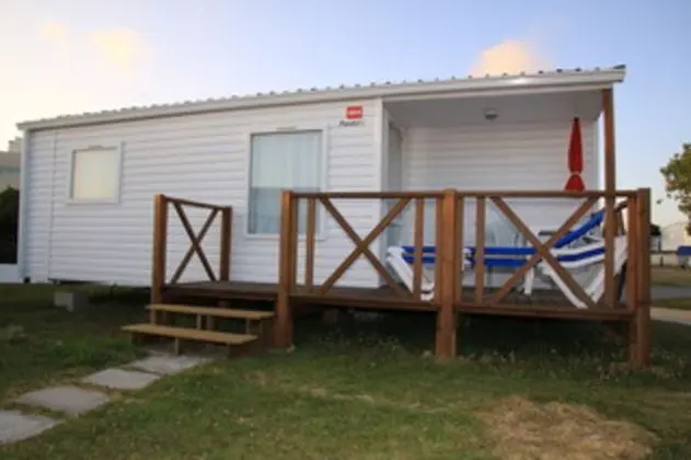BUNGALOW
