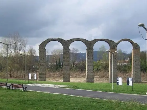 Ev, 2 Çift Kişilik Yatak