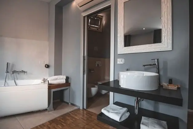 Superior Tek Büyük Yataklı Oda, Sıcak Su Küveti