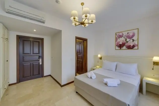 Balkonlu Superior Oda, Bahçe Manzaralı, Balkonlu