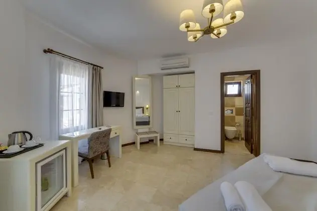 Premium Room, Bahçe Manzaralı, Balkonlu