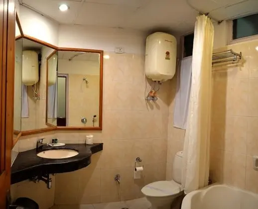 Luxury Oda