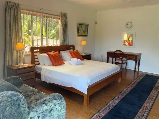 Deluxe Tek Büyük Yataklı Oda, 1 En Büyük (King) Boy Yatak, Deniz Manzaralı, Dağ Yamacı