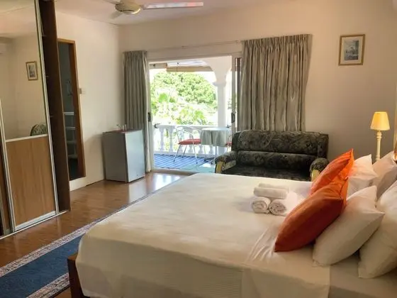 Deluxe Tek Büyük Yataklı Oda, 1 En Büyük (King) Boy Yatak, Deniz Manzaralı, Dağ Yamacı