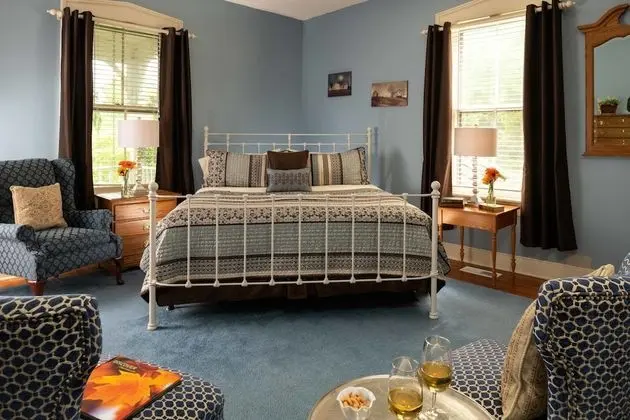 Oda, Özel Banyo (Orchard House Empire Room)