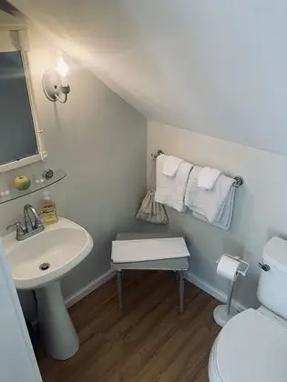 Oda, 2 Tek Kişilik Yatak (Upstairs)