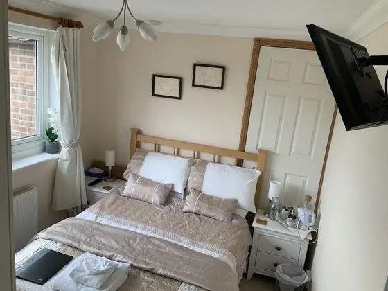 Standard Tek Büyük Yataklı Oda, Banyolu/Duşlu