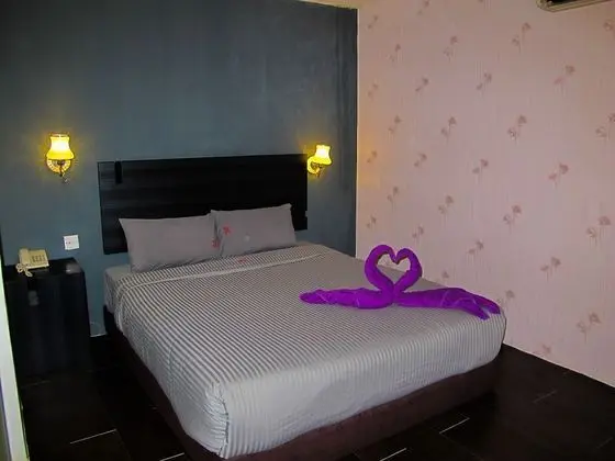 Comfort Tek Büyük Yataklı Oda