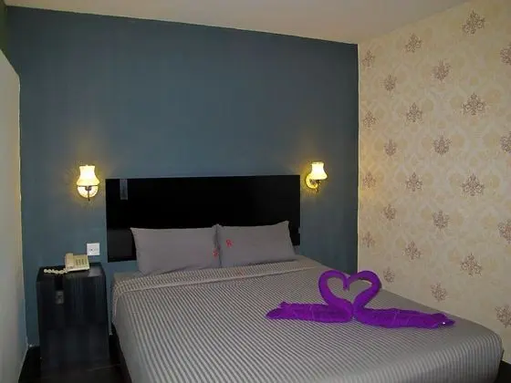 Comfort Tek Büyük Yataklı Oda