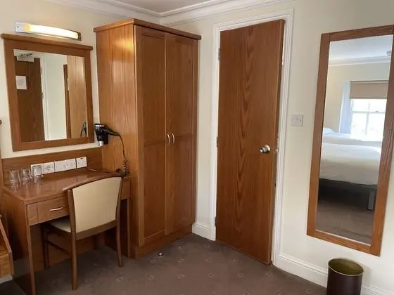 Standard Dört Kişilik Oda