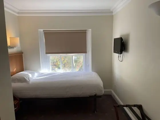 Standard Tek Kişilik Oda