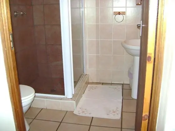 Standard Tek Büyük Yataklı Oda (1)