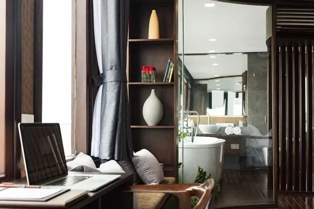 Orchid Exclusive Suite with Private Balcony