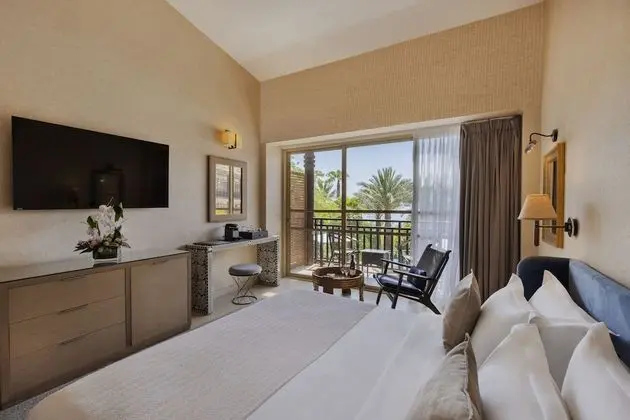 The New Superior Siam Room