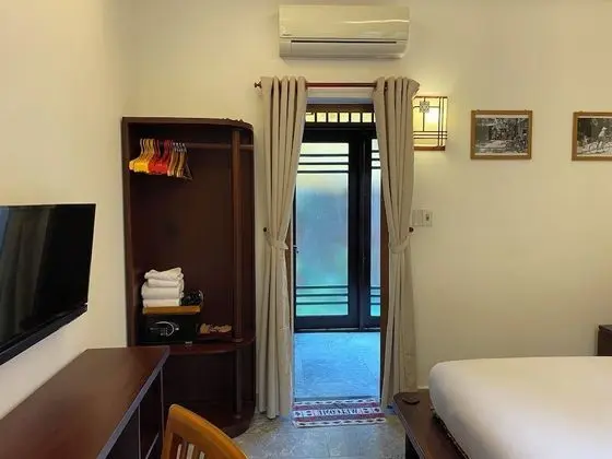 Pool View Suite