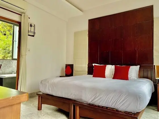 Suite with Balcony