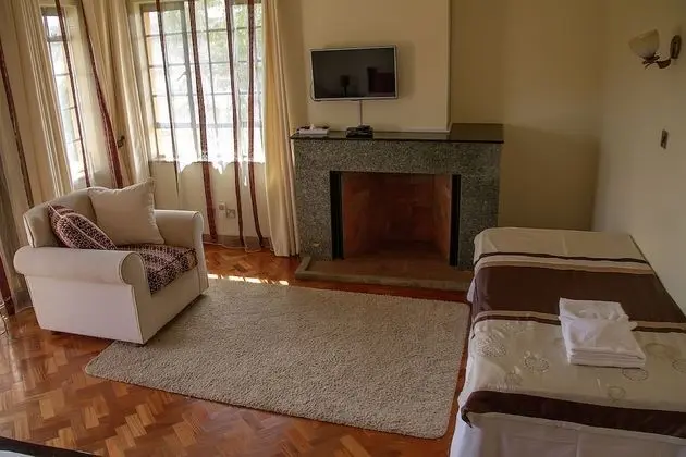 Deluxe king room with balcony and Jacuzzi