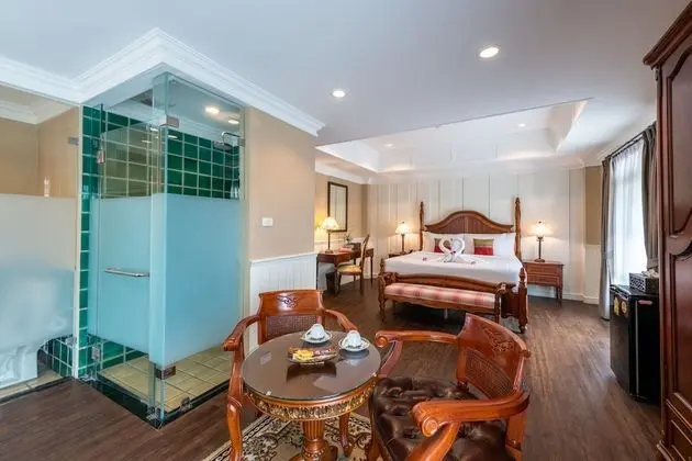 King Suite