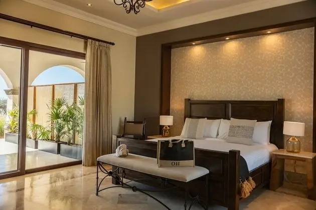 Deluxe Garden Suite King