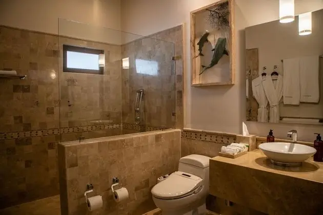 Deluxe Garden Suite King