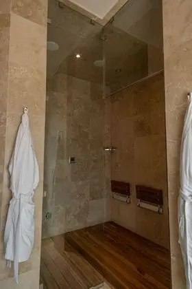 Master Ocean View Suite