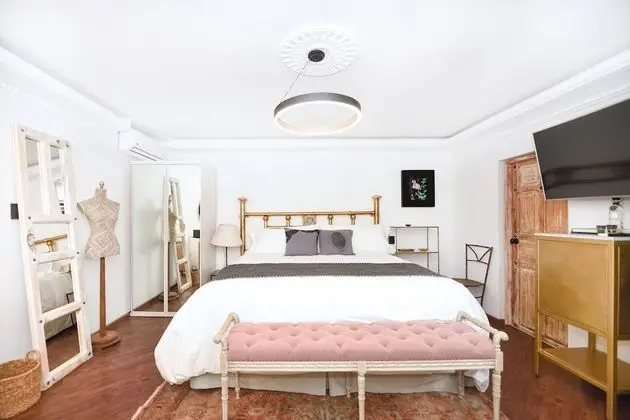 Master Suite, 1 King Bed, Bathtub
