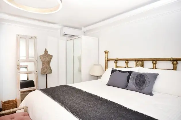 Master Suite, 1 King Bed, Bathtub
