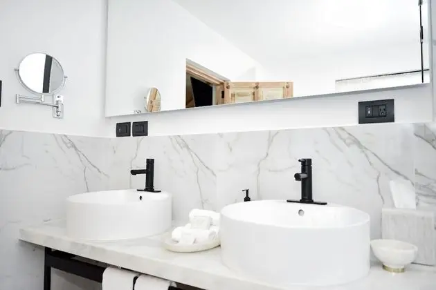 Master Suite, 1 King Bed, Bathtub